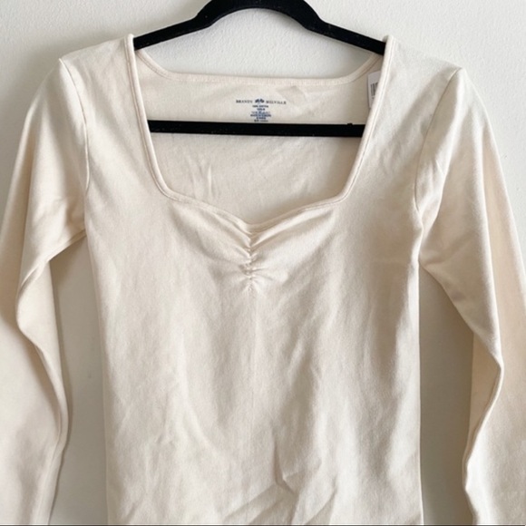 Brandy Melville white long sleeve Mabel top - Picture 2 of 6